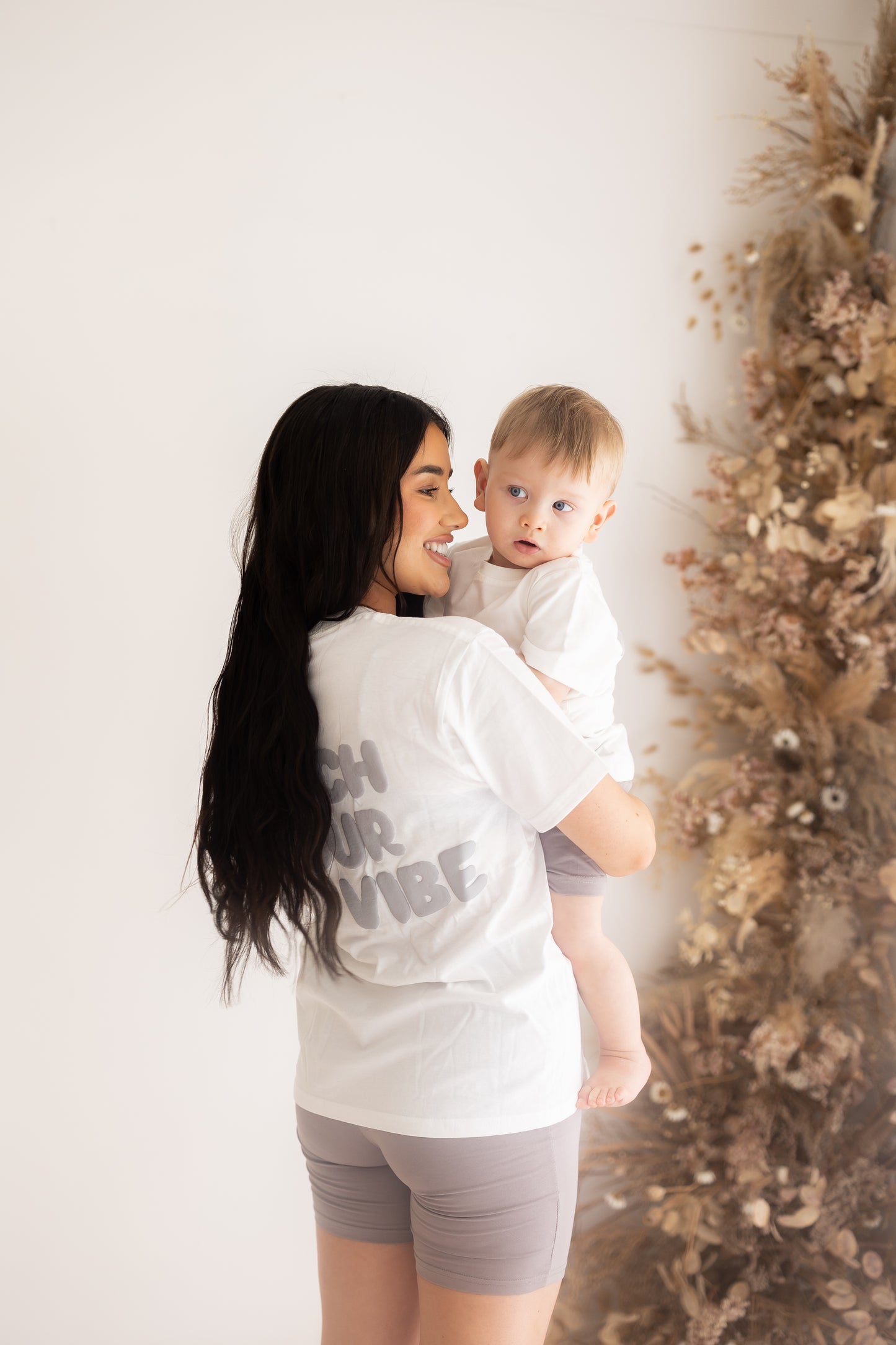 "Match Our Vibe" White Set - Mama Only